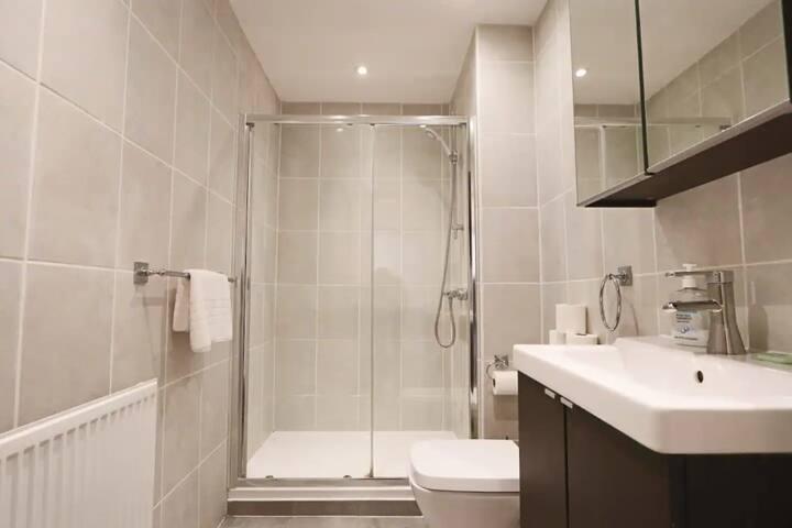 Kingsdown Block-4 Flats5